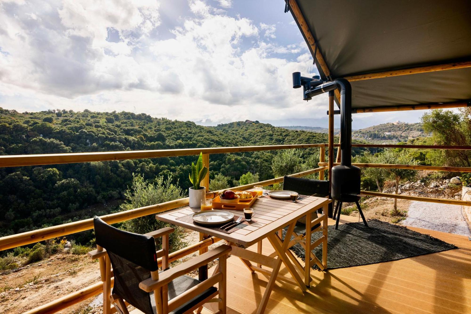 Civara - Private Glamping In Nature With Jakuzzi Luxury tent *