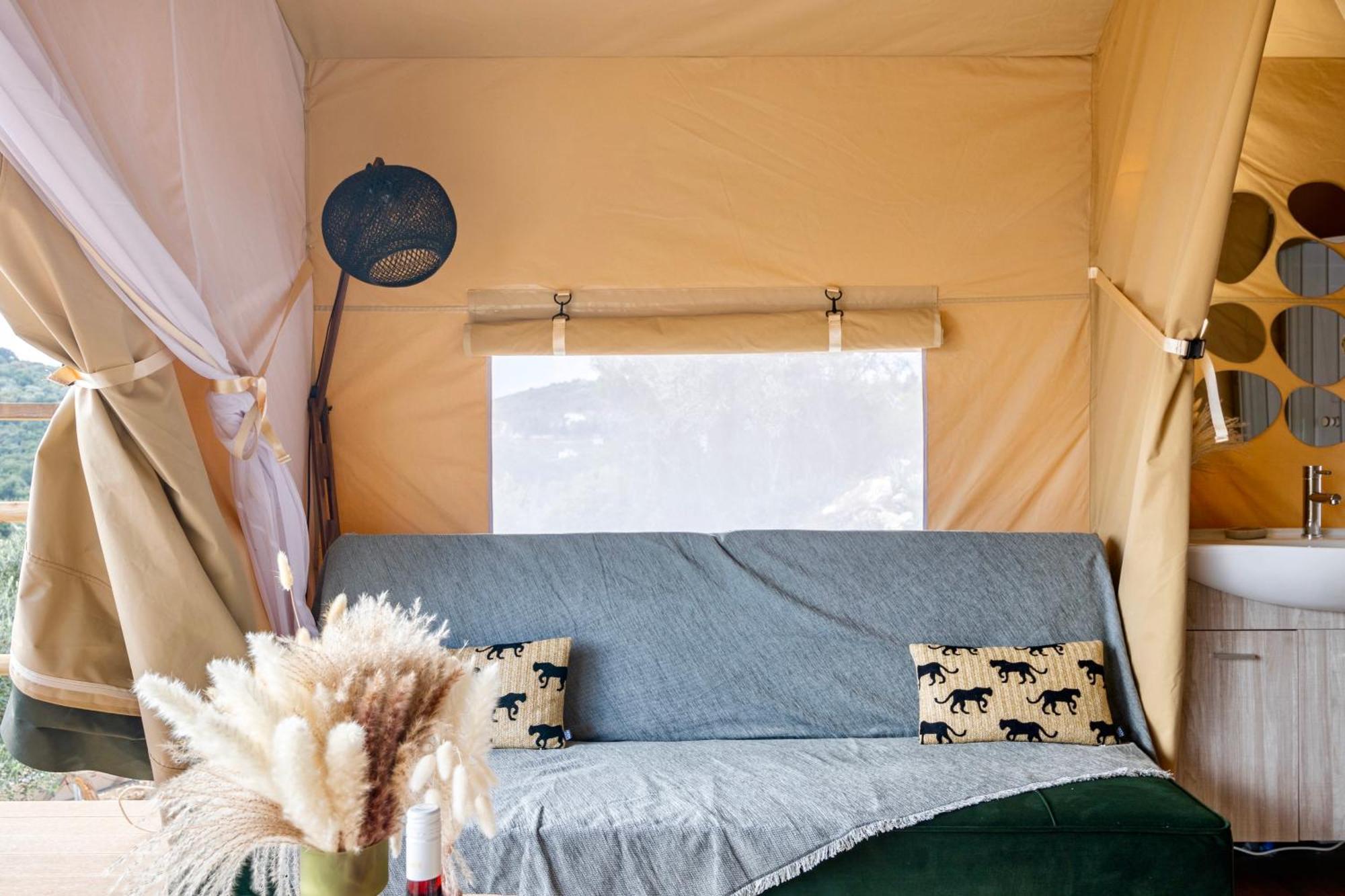 Civara - Private Glamping In Nature With Jakuzzi Tsivaras