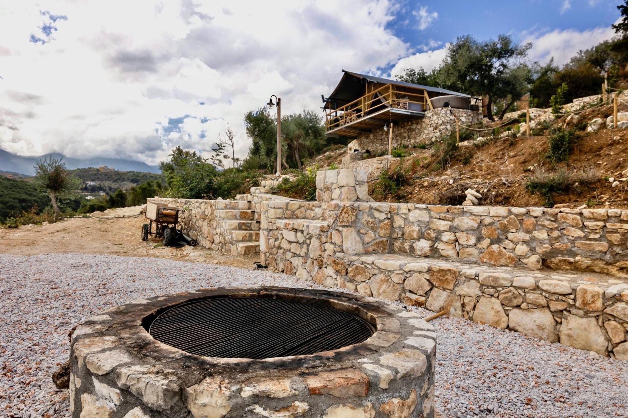 Civara - Private Glamping In Nature With Jakuzzi *